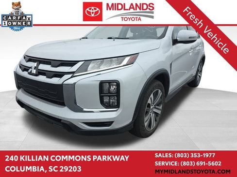 Used 2024 Mitsubishi Outlander Sport SE image 1