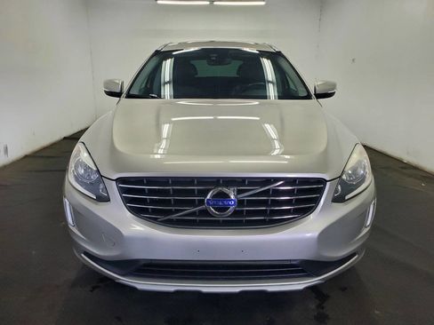 Used 2017 Volvo XC60 T5 Inscription image 2