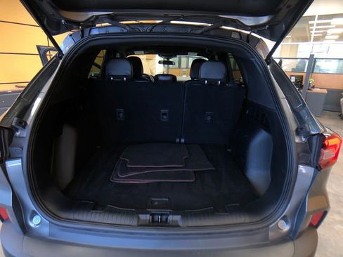 Certified 2025 Ford Escape ST-Line AWD/4WD image 21
