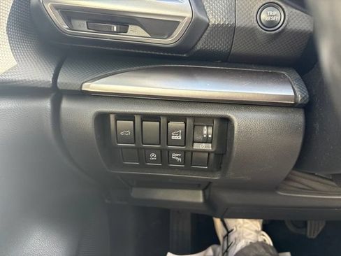 Used 2020 Subaru Forester Premium AWD/4WD image 15