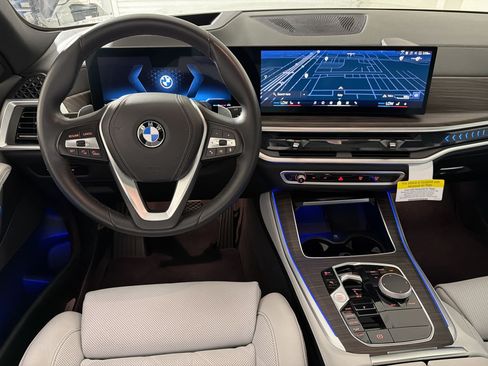 Certified 2024 BMW X5 xDrive40i w/ Parking Assistance Package AWD/4WD image 30