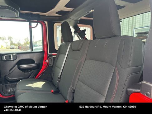 Used 2021 Jeep Wrangler Unlimited Rubicon w/ Steel Bumper Group AWD/4WD image 28