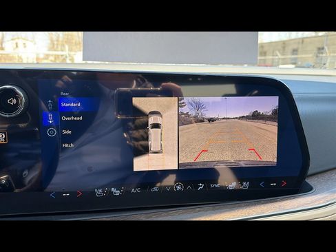 New 2026 Chevrolet Tahoe High Country AWD/4WD image 19