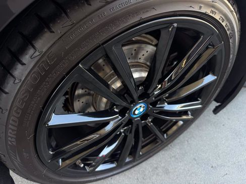 Used 2019 BMW i8 Roadster AWD/4WD image 27