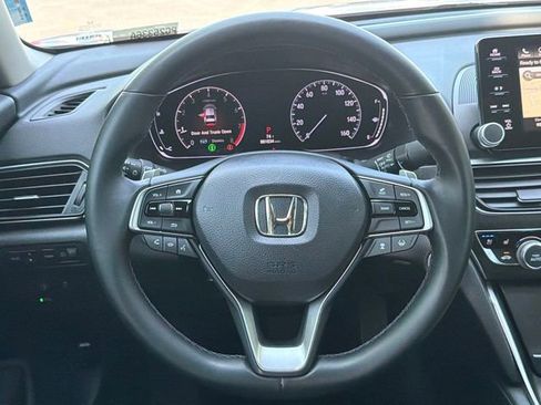 Used 2019 Honda Accord Touring image 23