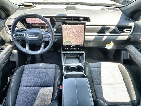 New 2026 GMC Terrain Elevation w/ Black Edition image 21