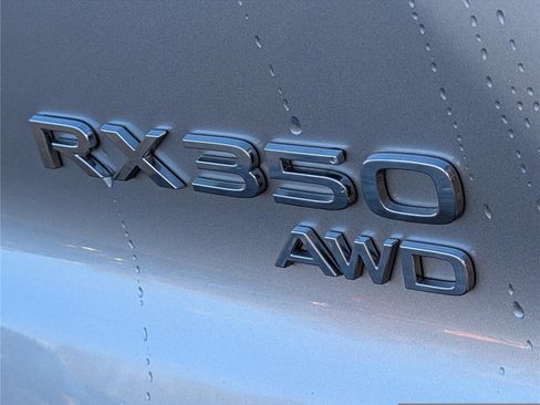 Used 2024 Lexus RX 350 Premium image 9
