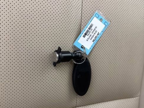 Used 2018 Nissan Murano SL w/ Cargo Package image 32