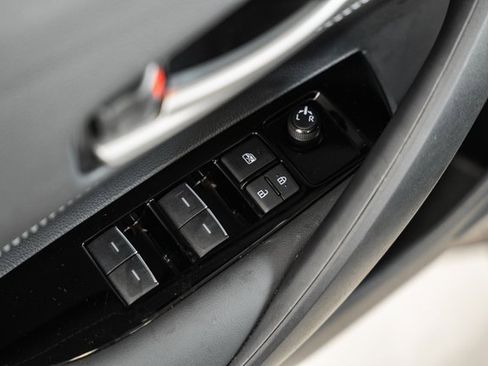 Used 2024 Toyota Corolla SE image 35