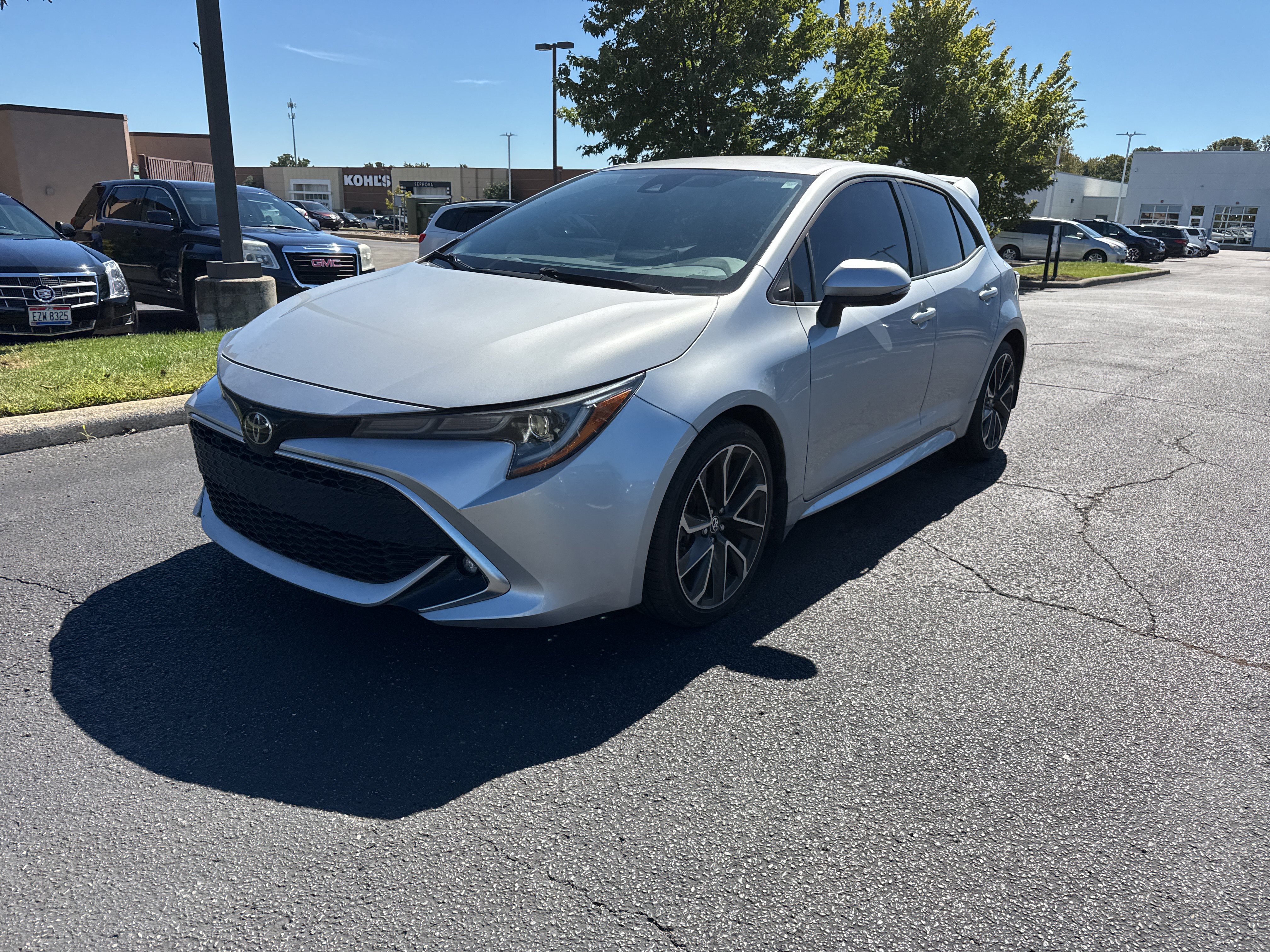 Used 2019 Toyota Corolla XSE FWD image 14
