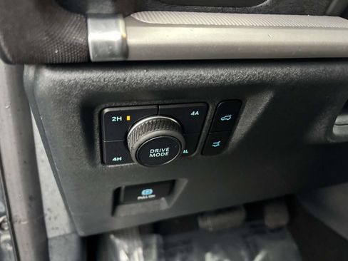 Used 2025 Ford Expedition Max Active image 15