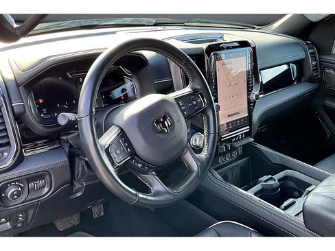 Certified 2025 RAM 1500 Limited AWD/4WD image 16