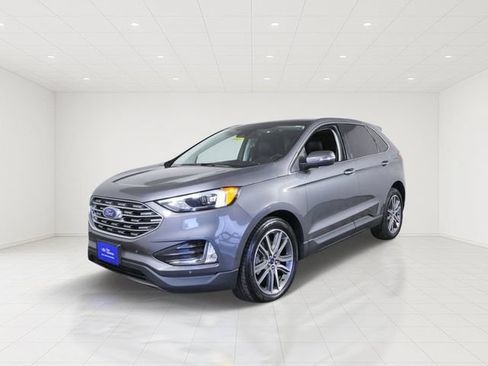 Certified 2024 Ford Edge Titanium AWD/4WD image 3