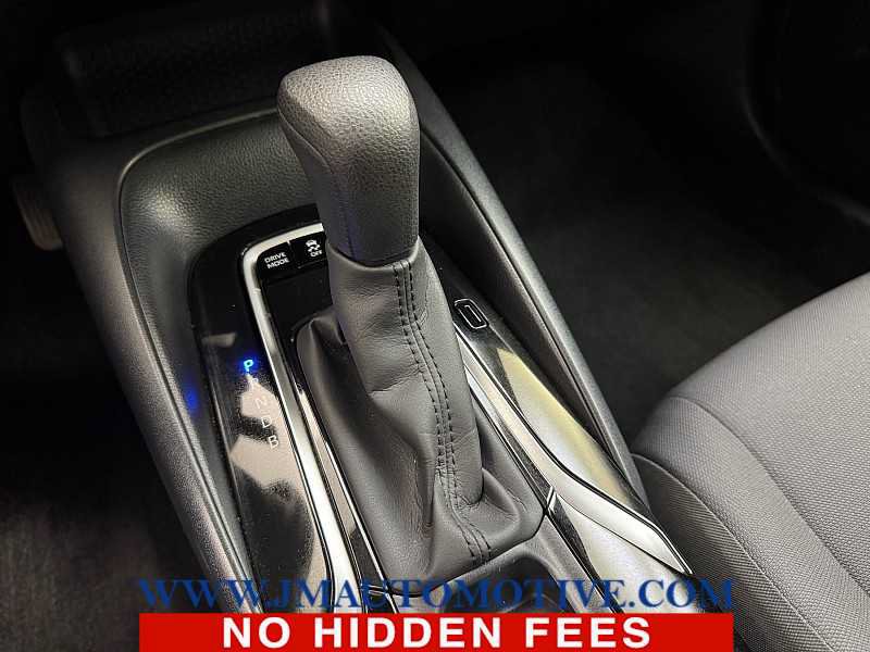 Used 2020 Toyota Corolla LE FWD image 31