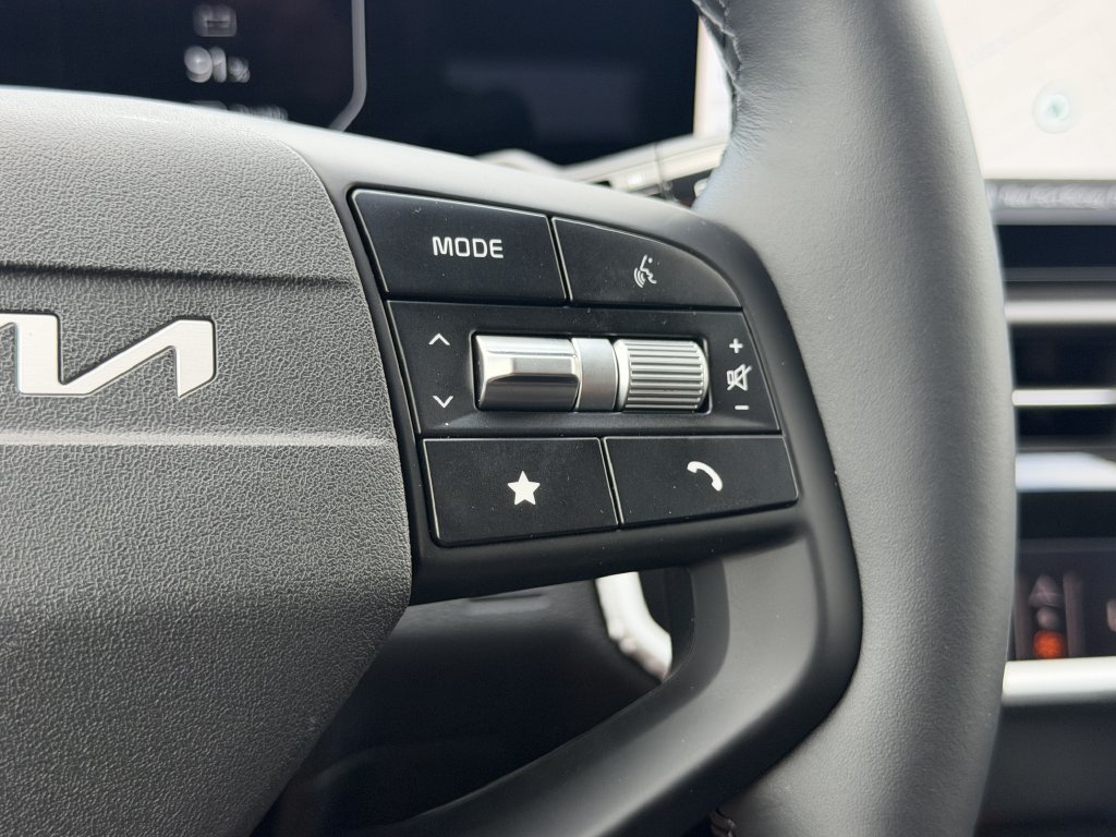New 2027 Kia Sportage SX FWD image 35