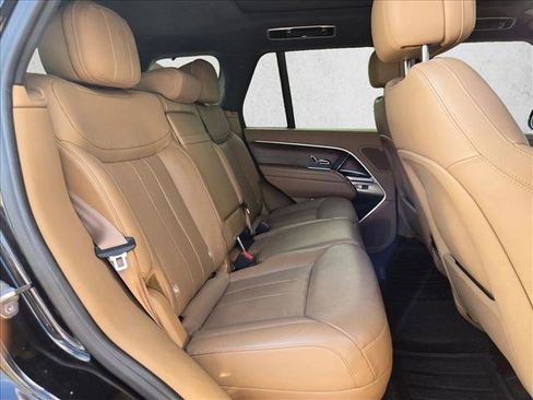 Used 2023 Land Rover Range Rover SE AWD/4WD image 19