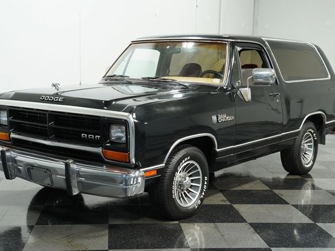 Used 1988 Dodge Ramcharger 2WD image 5