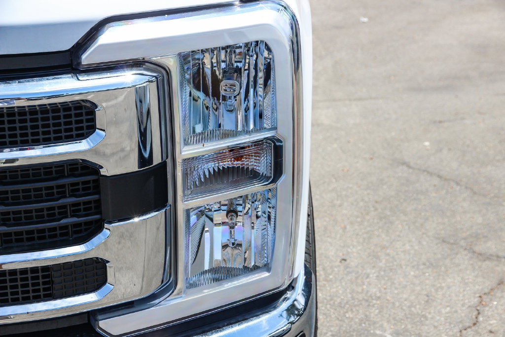 New 2025 Ford F350 XL w/ XL Chrome Package AWD/4WD image 9