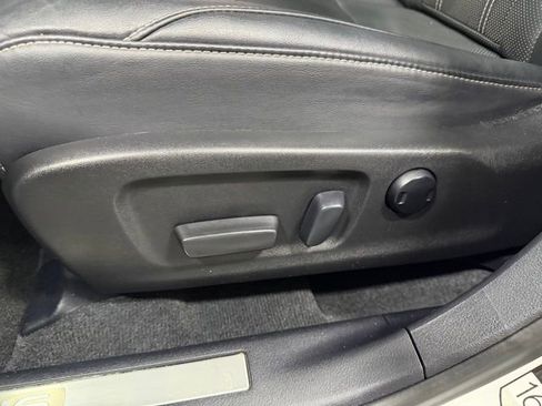 Used 2017 Lexus RX 350 AWD w/ Premium Package image 26