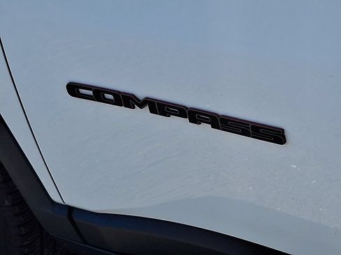 Used 2022 Jeep Compass Trailhawk w/ Trailhawk Elite Group AWD/4WD image 31