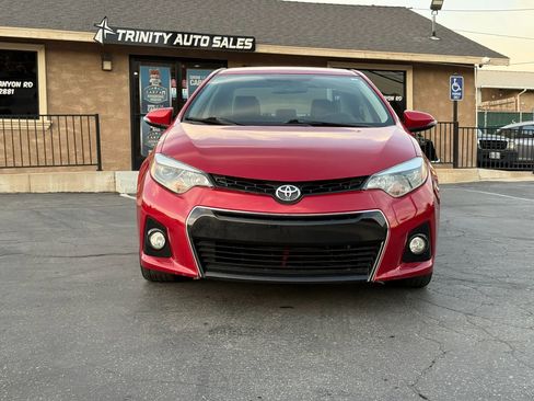 Used 2014 Toyota Corolla S FWD image 2