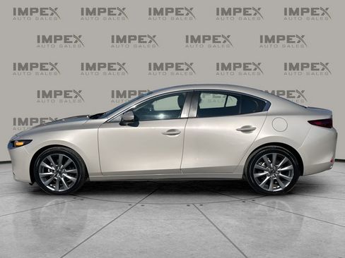 Used 2025 MAZDA MAZDA3 s image 2