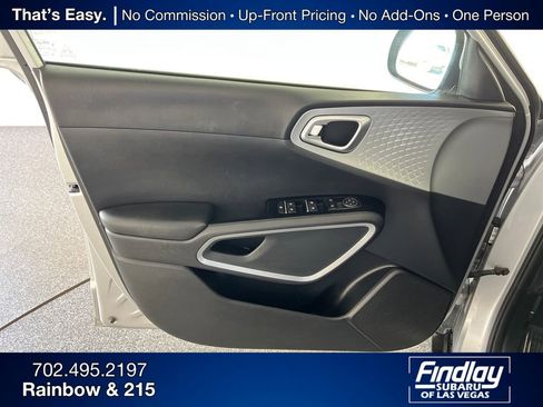 Used 2020 Kia Soul LX image 13