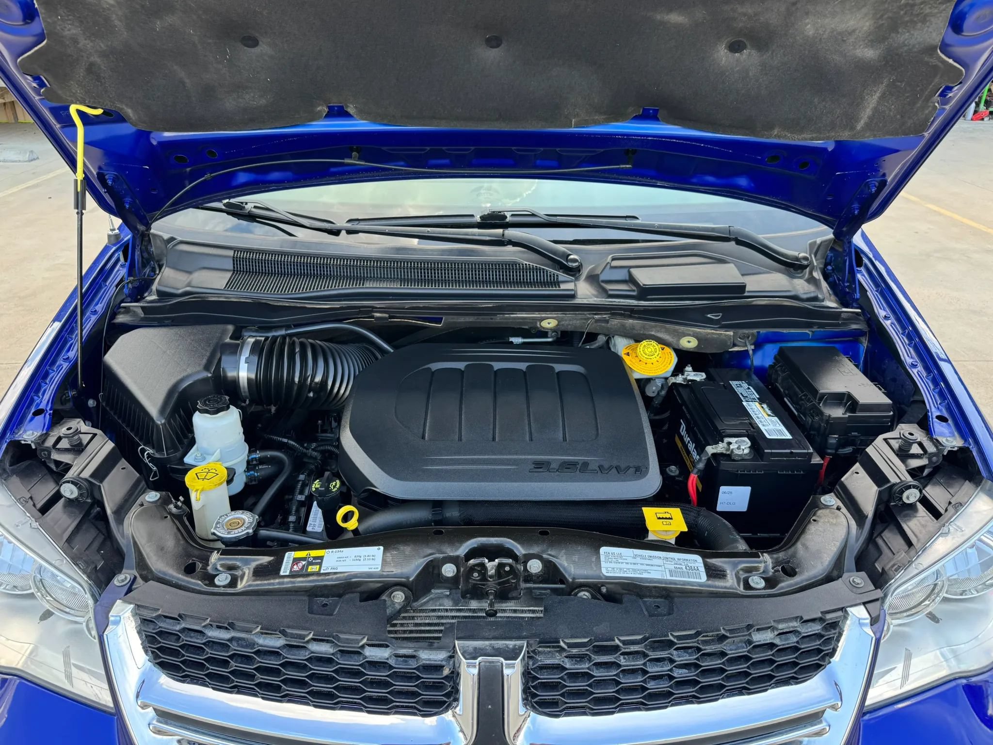 Used 2019 Dodge Grand Caravan SE w/ UConnect Hands-Free Group FWD image 16