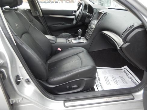 Used 2010 INFINITI G37 x AWD 4dr Sedan image 36