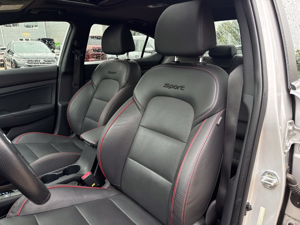 Used 2019 Hyundai Elantra Sport w/ Cargo Package FWD image 5
