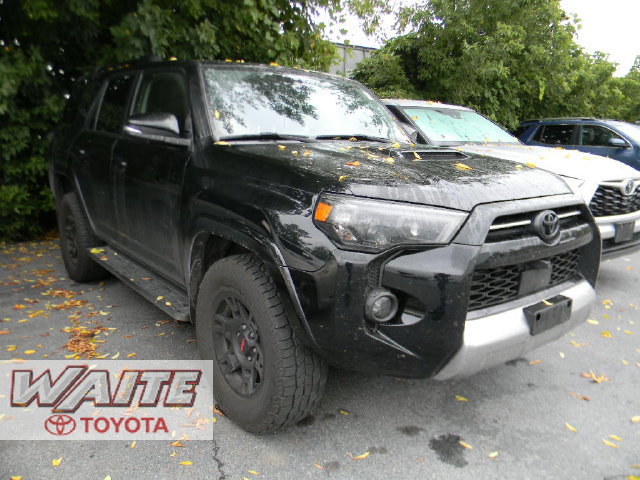 Used 2023 Toyota 4Runner TRD Off-Road Premium w/ Off Road Premium Plus Package AWD/4WD image 1