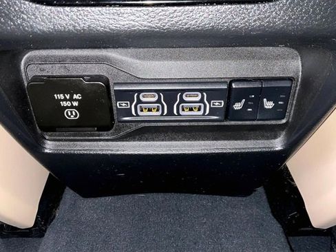 Used 2023 Jeep Grand Cherokee Limited image 26