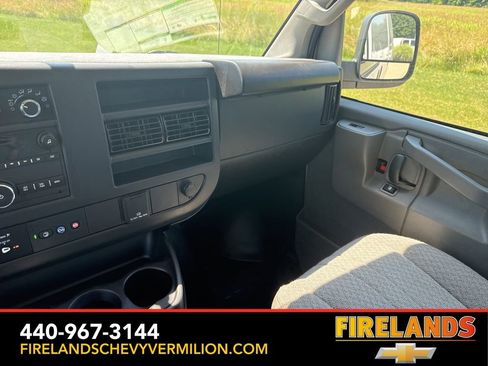 New 2025 Chevrolet Express 2500 Work Van w/ Driver Convenience Package image 21