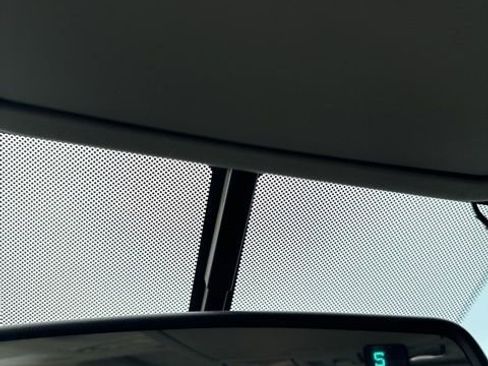 Used 2015 Nissan Frontier PRO-4X w/ Pro-4x Luxury Package image 29