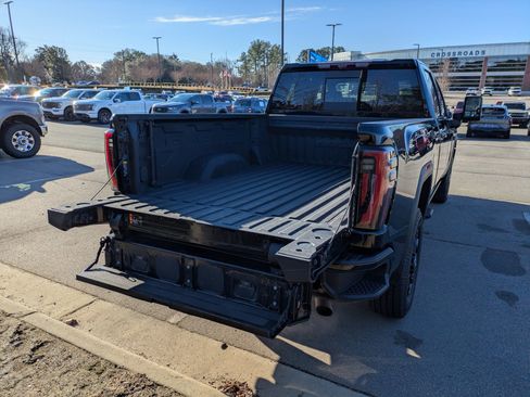 Used 2024 GMC Sierra 2500 AT4 w/ AT4 Premium Plus Package image 36