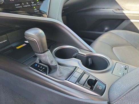 Used 2022 Toyota Camry XSE w/ Carpet Mat Package (TMS) image 30