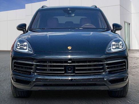 Certified 2023 Porsche Cayenne AWD/4WD image 10