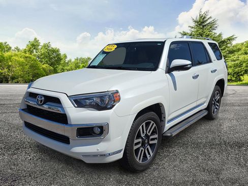 Used 2016 Toyota 4Runner Limited image 3