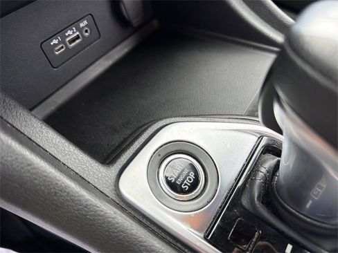 Used 2021 Nissan Sentra SV w/ Electronics Package image 23