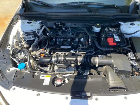 Used 2020 Honda Accord Sport image 19