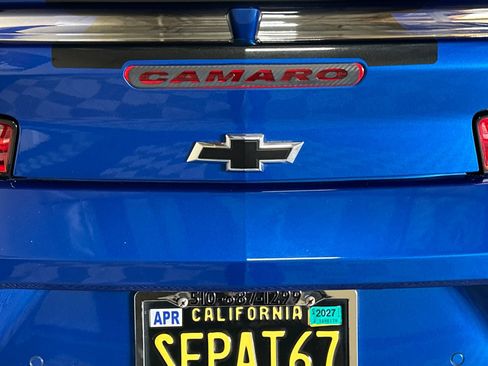 Used 2016 Chevrolet Camaro SS RWD image 46