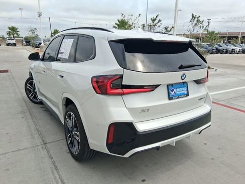 Used 2025 BMW X1 xDrive28i w/ M Sport Package AWD/4WD image 4