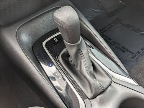 Used 2024 Toyota Corolla LE image 18