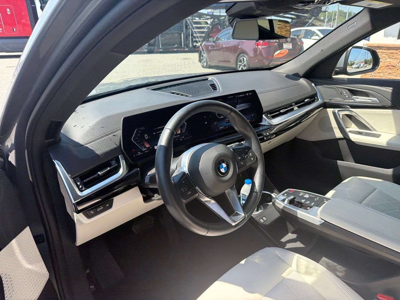 Used 2026 BMW X2 xDrive28i AWD/4WD image 4