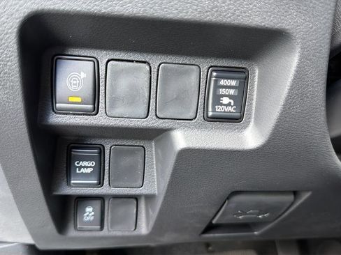 New 2026 Nissan Frontier SV AWD/4WD image 19