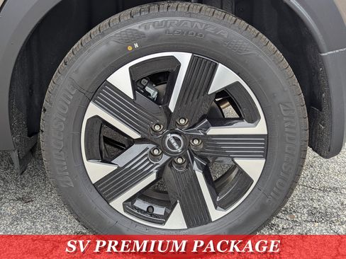 New 2026 Nissan Kicks SV w/ SV Premium Package image 11