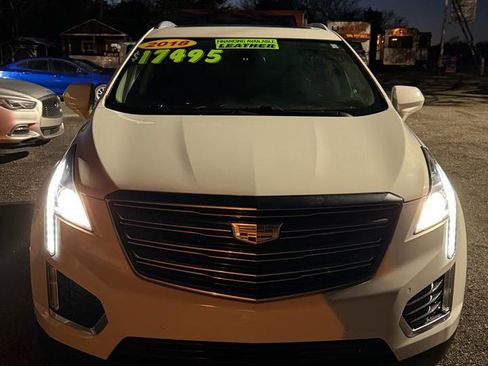 Used 2018 Cadillac XT5 Luxury w/ Driver Awareness Package image 3