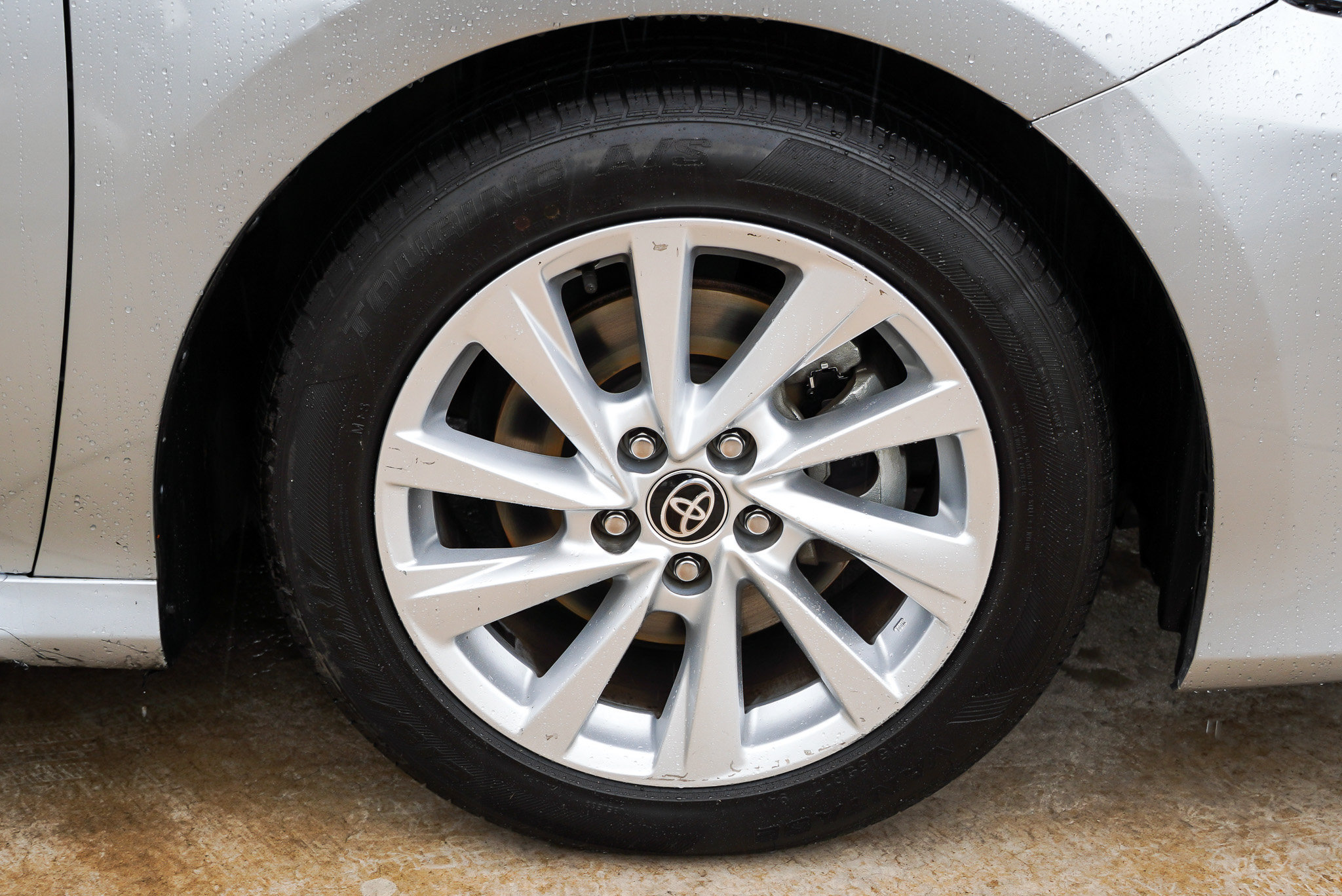 Used 2023 Toyota Camry LE FWD image 10
