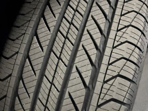 Certified 2023 Mercedes-Benz EQB 300 4MATIC image 43