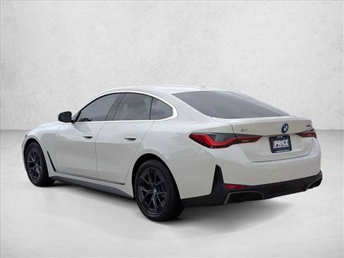 Used 2025 BMW i4 eDrive40 RWD image 8